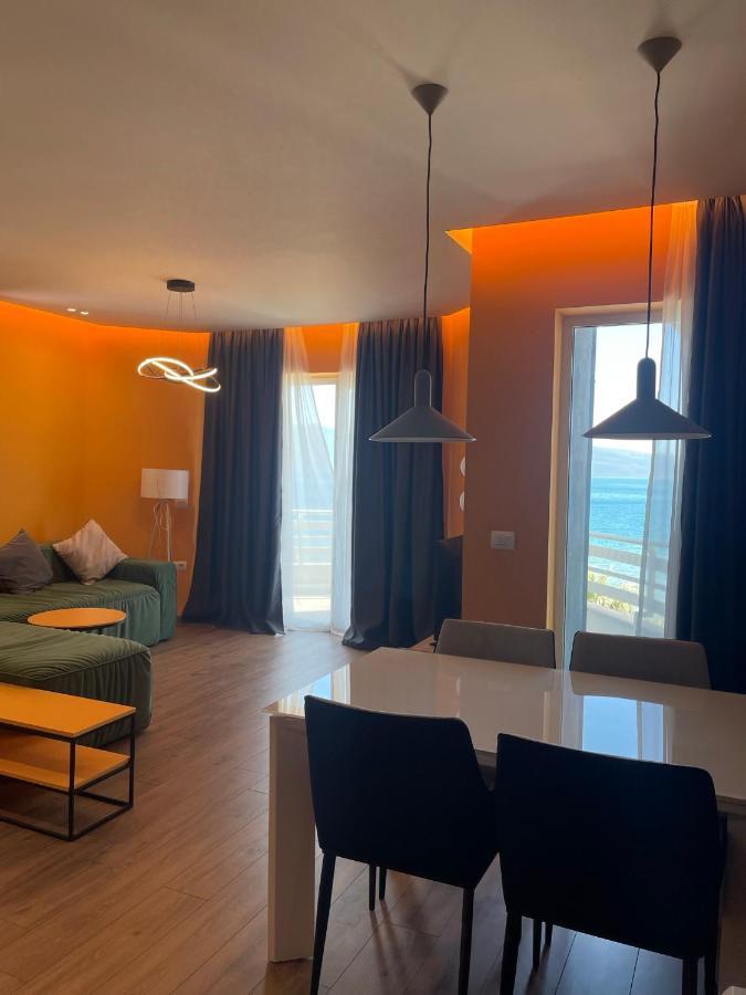 Hotel Visar - Apartments Vlorë Exteriör bild